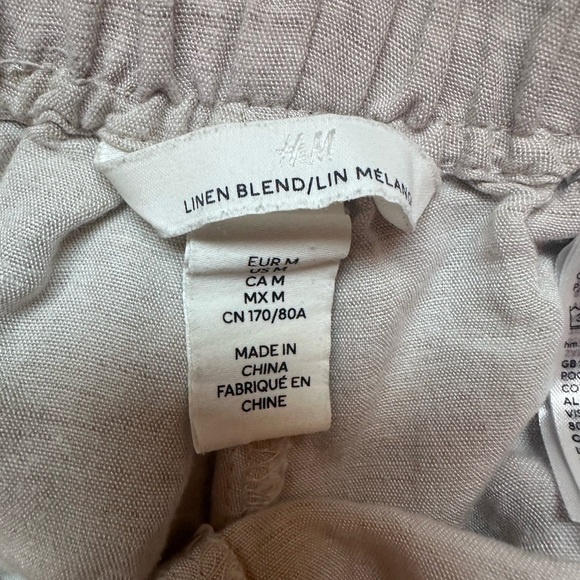 H&M Cream High Waist Shorts Linen Size Medium - Picture 3 of 8